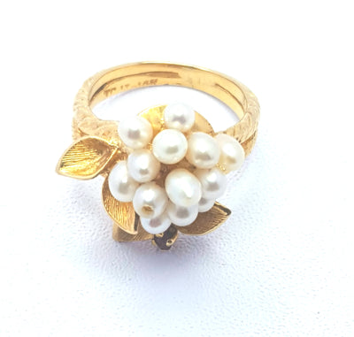 Pearl Ring