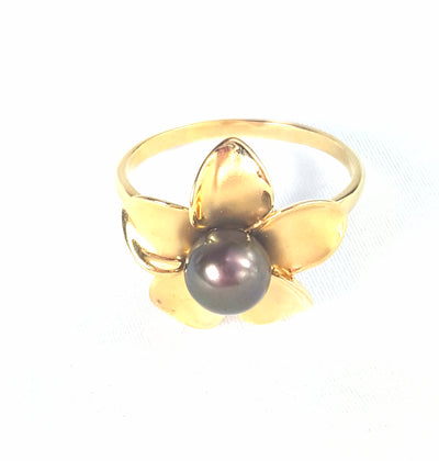 Pearl Ring