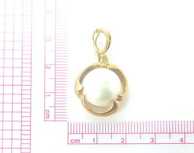 Pearl Pendant